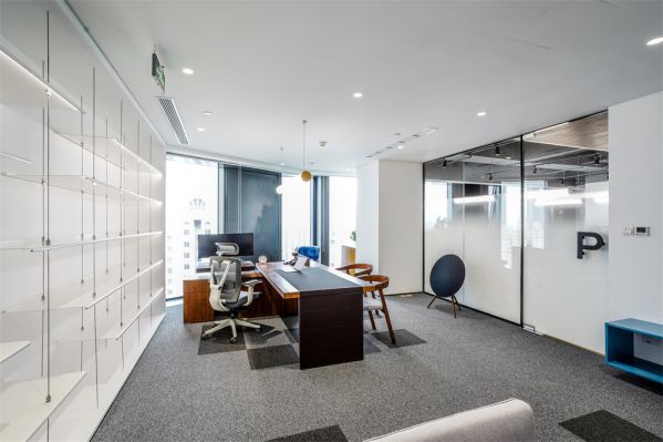 微型企業(yè)采取的辦公室設計的極簡風格模式
